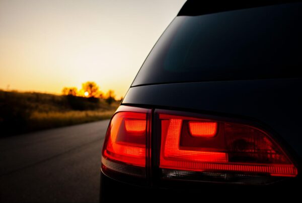 How Taillight Width Affects Driver Perception